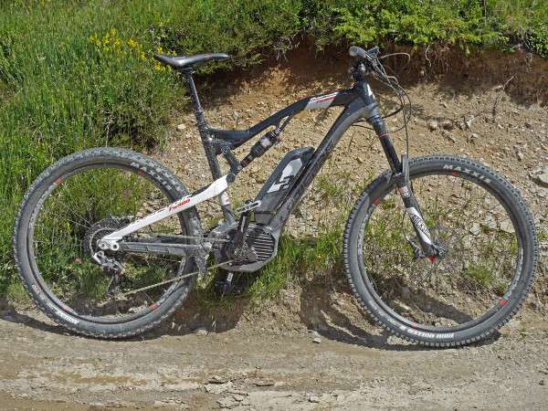 LaPierre_Overvolt_FS_900_Bosch_mountain_ebike_MTB_complete_cwb