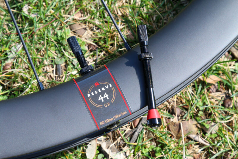 Riserva ruote in carbonio 40 44 GR valvole Filmore