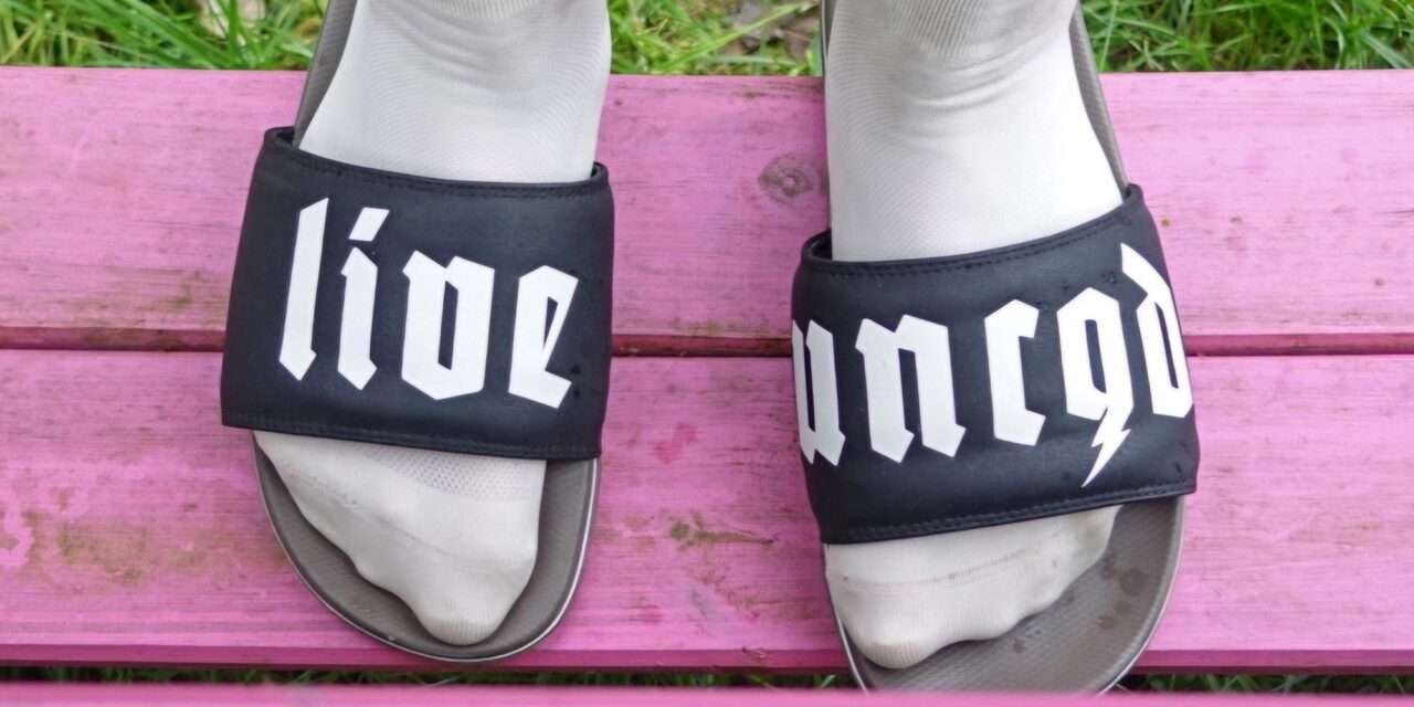 Vivi senza gabbia, fuori dal muro.  Crossover YT x Vans con scarpe speciali in edizione limitata: recensione