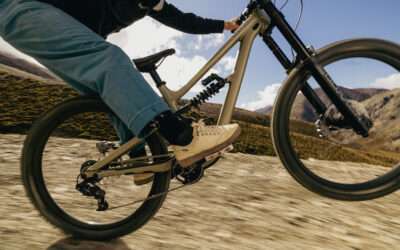 Specialized Status 2 si espande con bici da trail da 140 mm e due opzioni da 170 mm