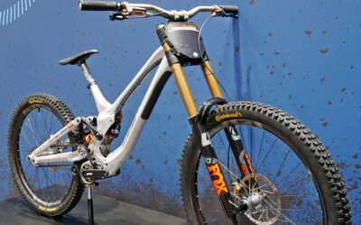 Il prototipo intenso del pignone M1 anticipa il futuro del cambio DH Bike dei cambi elettronici e automatici