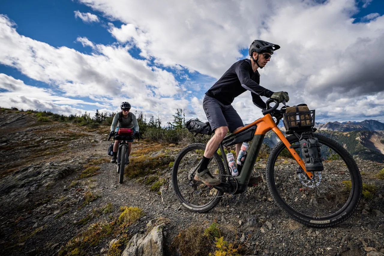 Salsa tributario C ghiaia ebike More singletrack