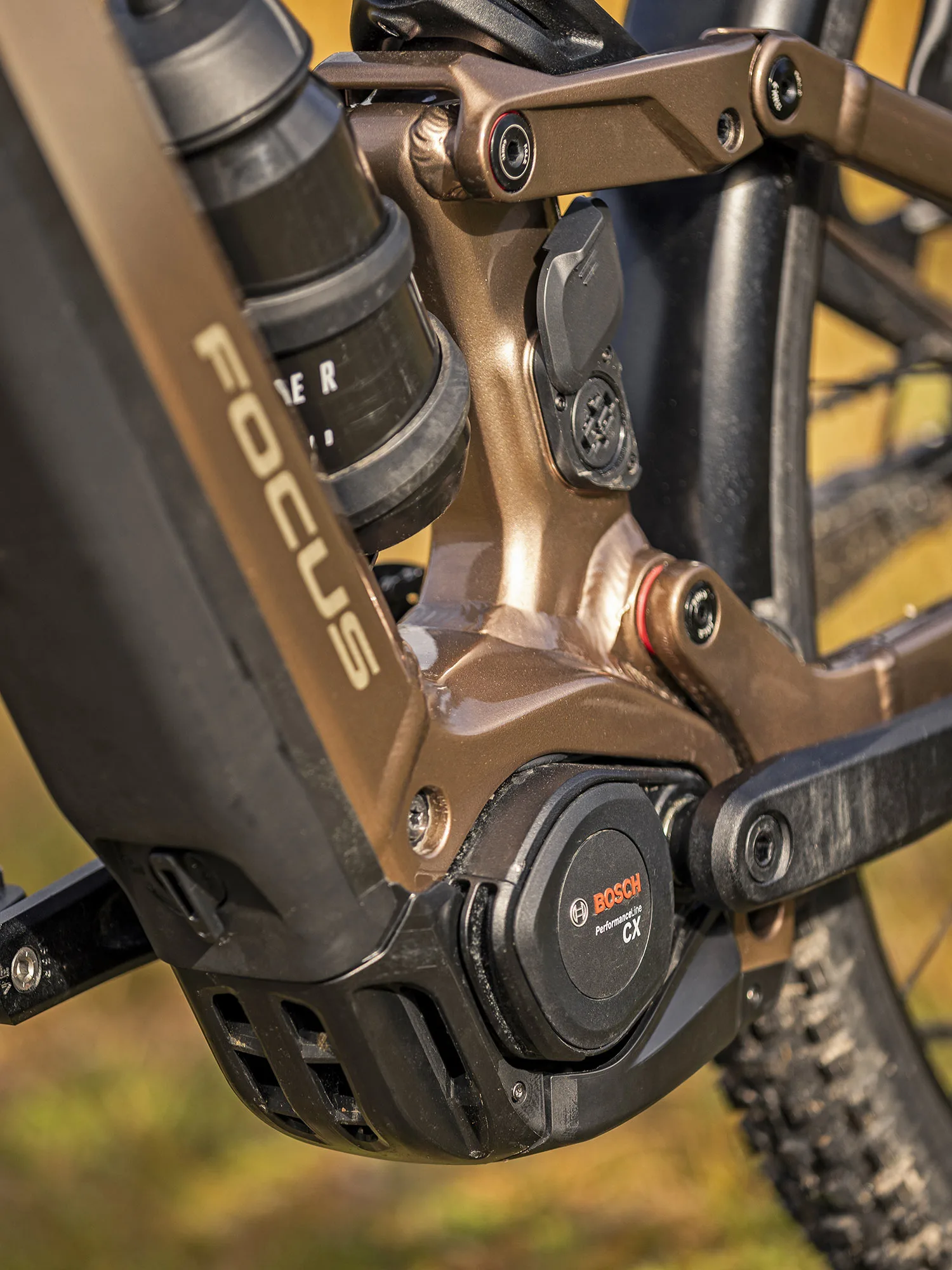 2025 Focus thron² in lega versatile all-rouner ebike all-mountain trail emtb, dettaglio del tubo