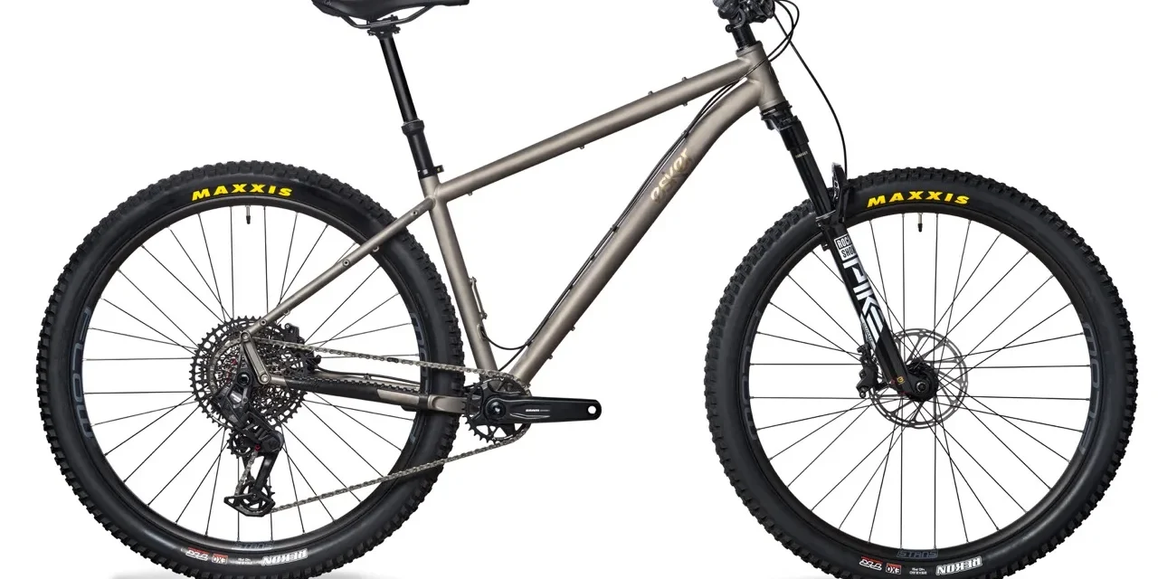 ESker Cycles colpisce il pulsante di aggiornamento sulla sua gamma hardtail