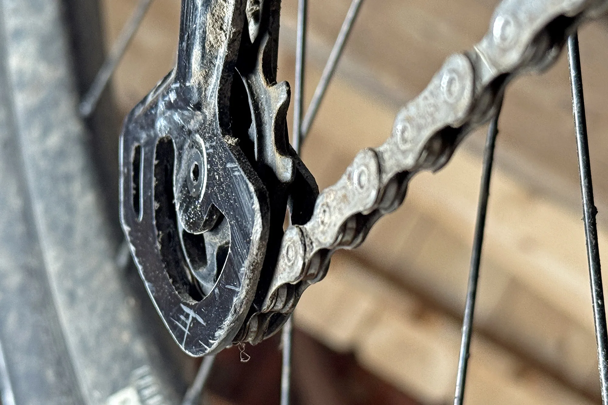 Danni da impatto a Shimano XTR Carbon Cage