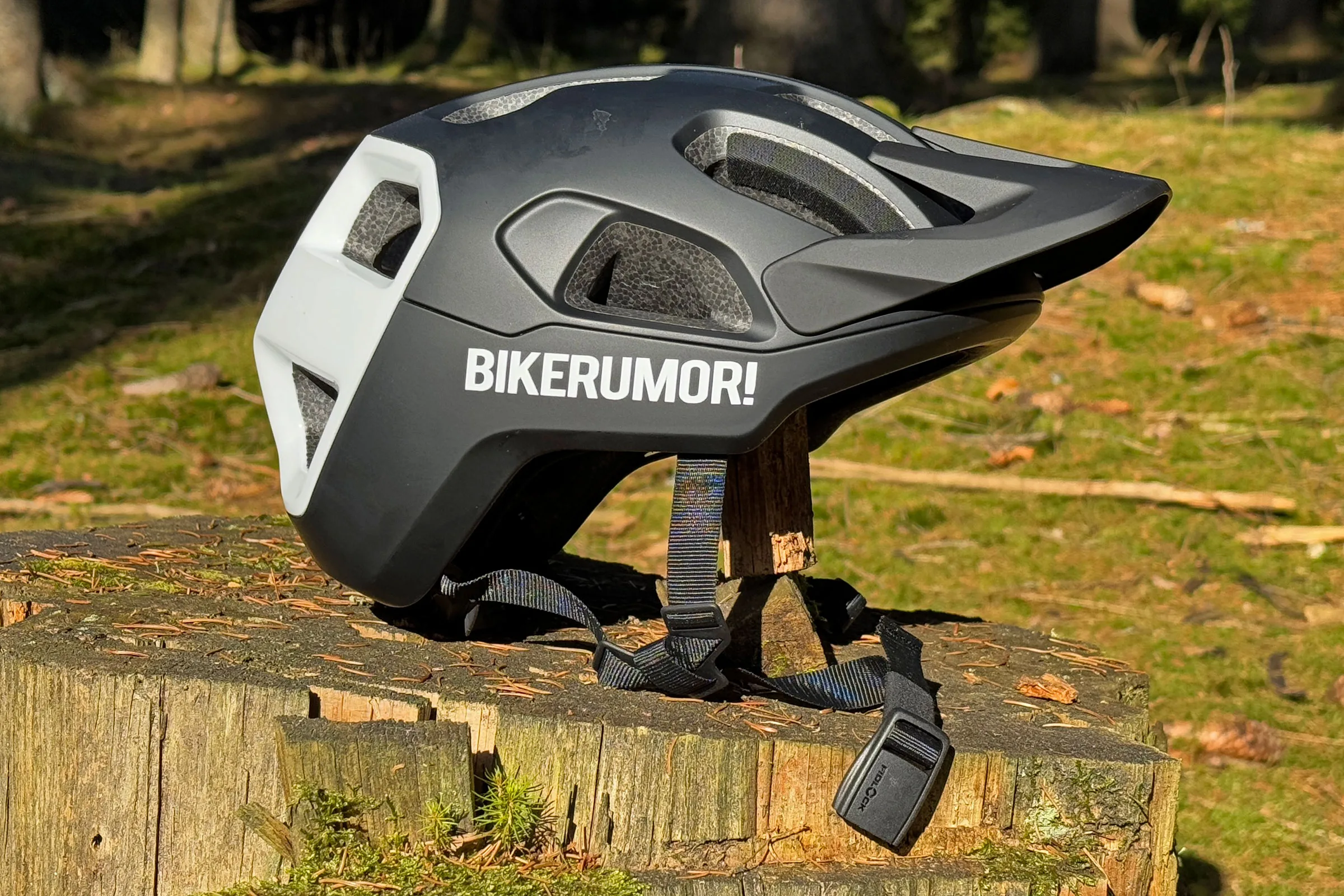 In che modo il POC Cularis è il casco per mountain bike più sicuro? Una ...