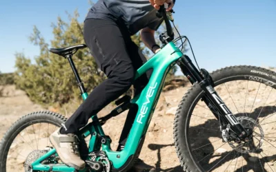 È un Revel-Inution! Revel espande la gamma con RERUN EMTB, Bike enduro rituale, nuovi colori dei ranger
