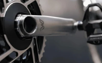 New Cane Creek Titanio EE Wings offre una maggiore compatibilità, estetica più pulita, hardware più amichevole